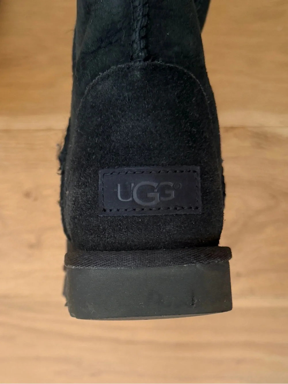 UGG Classic Tall II Shearling Boots Black Suede Pull-on Cozy Winter Aprés Ski 8